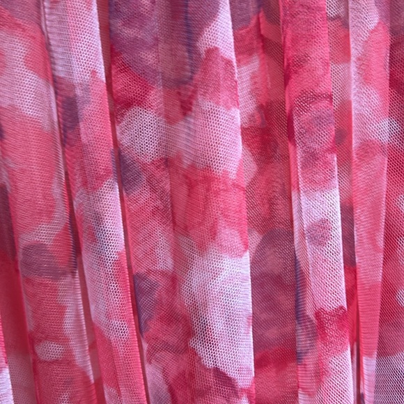 BCBG blush multi pink long skirt size small brand new - Picture 4 of 4